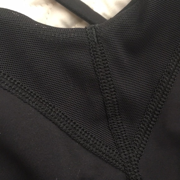 Lululemon Exquisite Tank built in bra black - Picture 7 of 16
